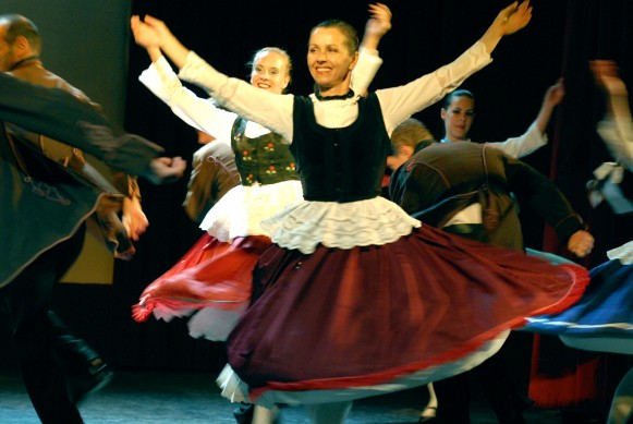 Hungarian Folk Dance Photos - Hungarian Folk